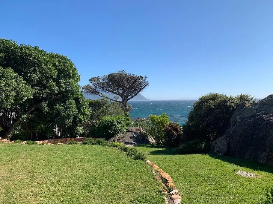 Stunning Boulders Beach House - Simonstown, Cape Kapstadt