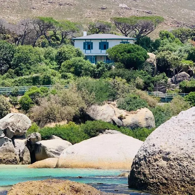 Stunning Boulders Beach House - Simonstown, Cape Kapstadt